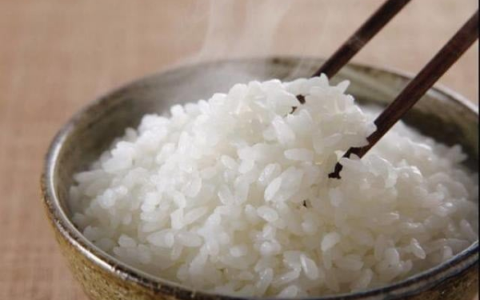 Cách nấu gạo Ngỗng giống Nhật thơm ngon, mềm dẻo