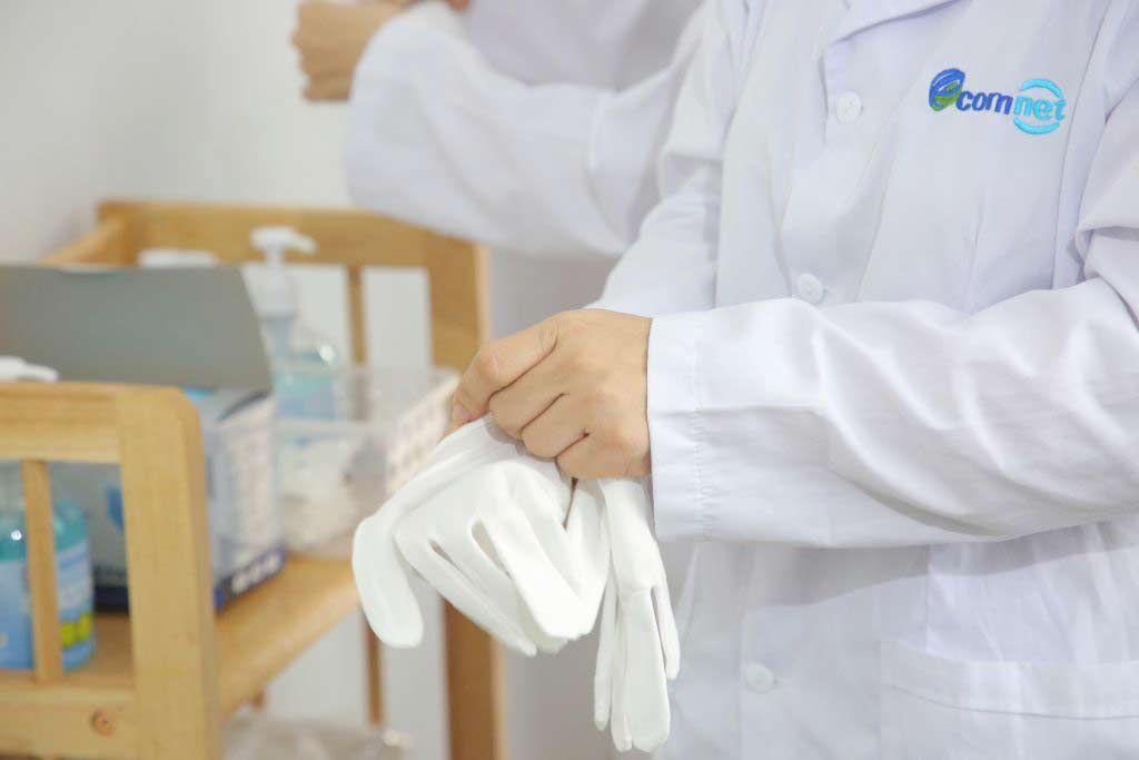 Doanh nghiệp bán khẩu trang y tế Ecom Net bình ổn thị trường