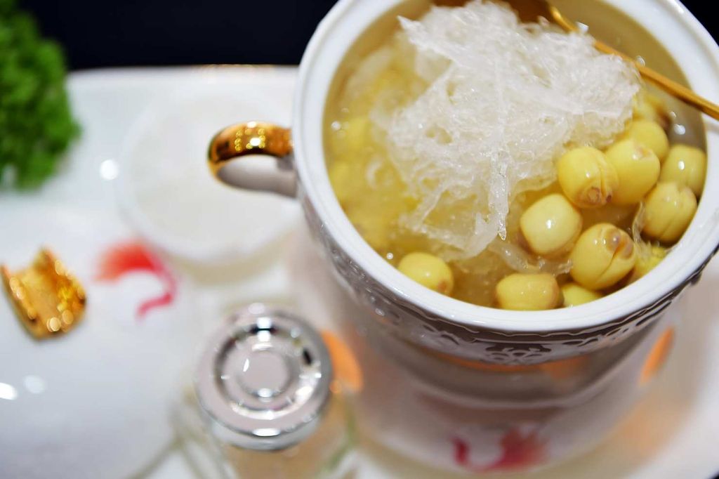 BẦU ĂN YẾN SÀO CÓ TỐT KHÔNG ?