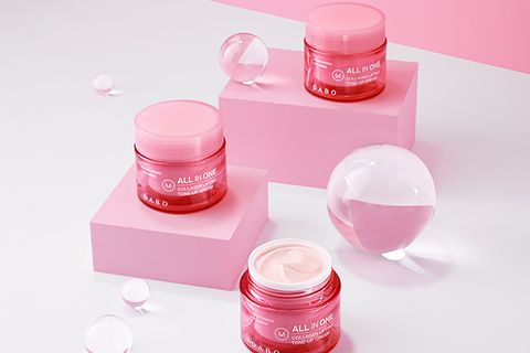 Mẹo sử dụng kem dưỡng da đúng cách giúp da trắng bật tông sau 2 tuần