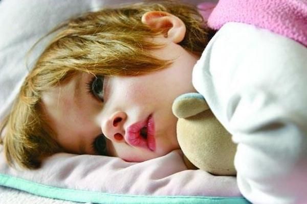 Hệ miễn dịch của bé bị suy giảm – Mẹ phải làm gì?