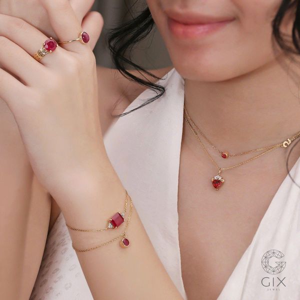 lắc tay bạc nữ giá bao nhiêu