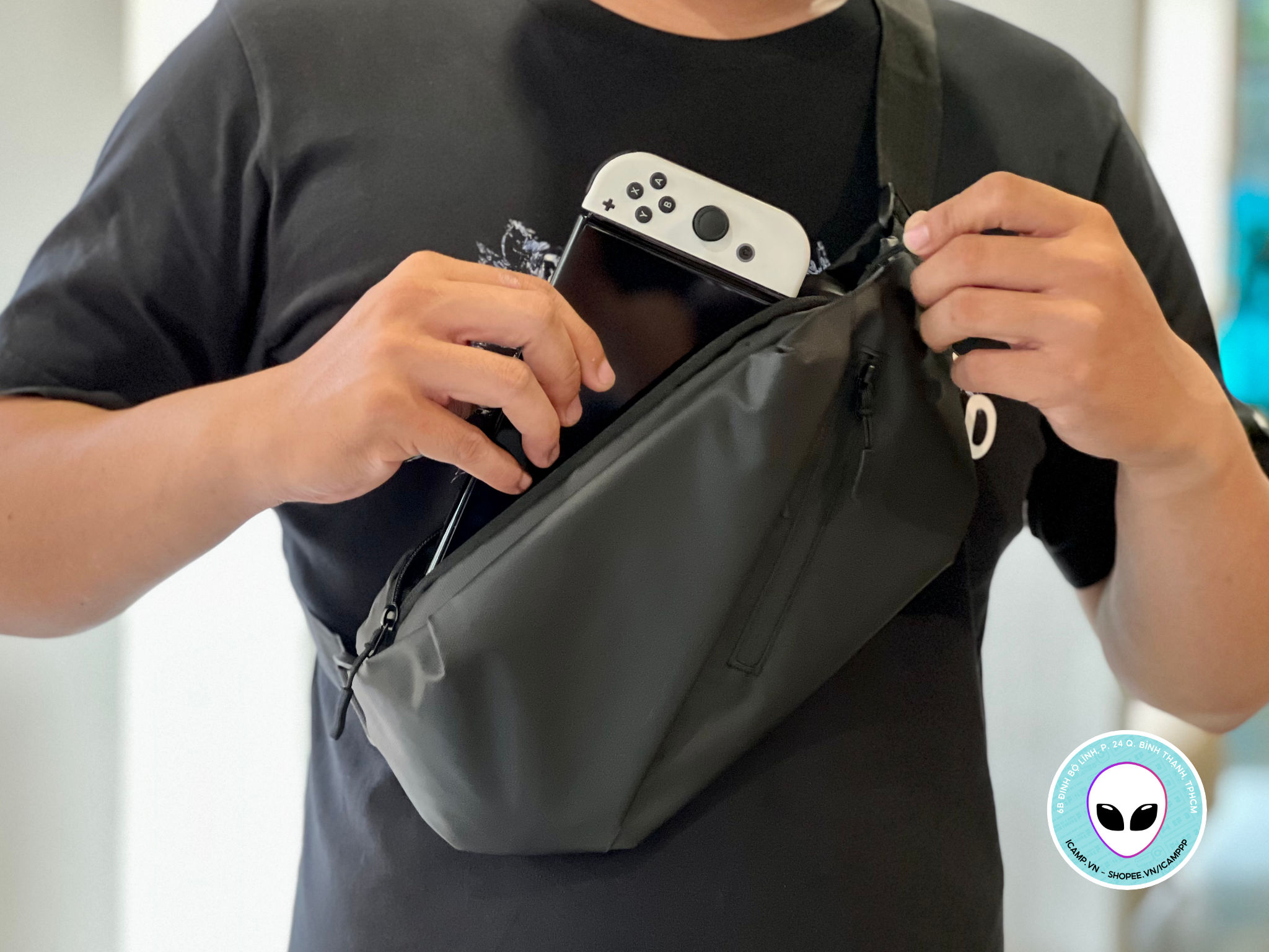 Túi đeo chéo đựng máy Nintendo Switch OLED DOBE TY-2838 icamp