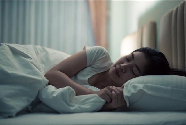 Tối ưu ánh sáng để có một khoảng không gian thời gian trước khi ngủ thật chất lượng