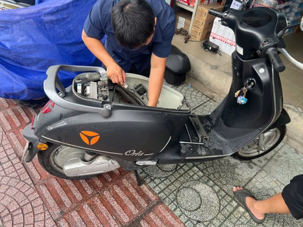 Ắc quy xe máy điện Yadea ORLA