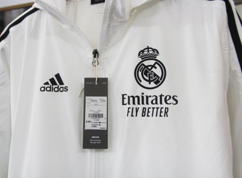 Tổng hợp các mẫu áo khoác đẹp nhất của Real Madrid
