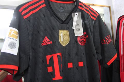 3 mẫu áo đấu Bayern Munich mùa 2022-2023