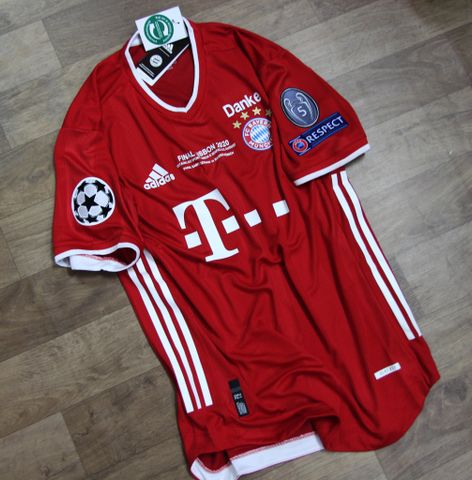 In áo bóng đá Bayern Munich 2020- 2021 font chuẩn thi đấu