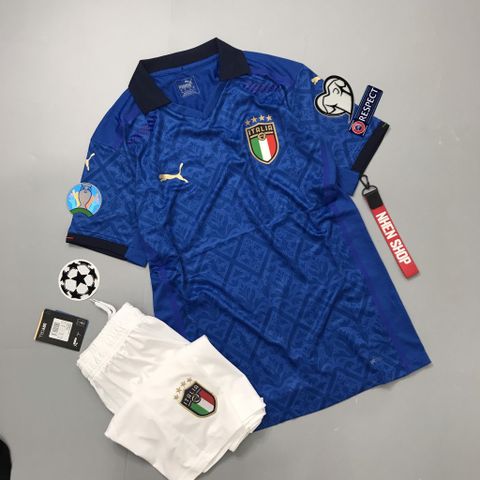 Trên tay đánh giá nhanh mẫu áo đấu đội tuyển Ý tại kì EURO 2021 hàng Thái Lan.