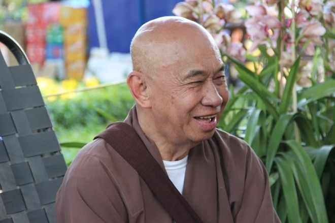 HÒA THƯỢNG THÍCH HUỆ ĐĂNG - KỲ NHÂN XỨ SƯƠNG MÙ