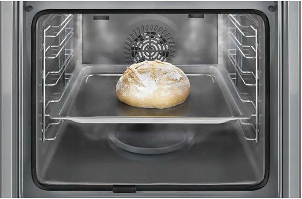 Chức năng Added Steam giữ ẩm và tạo độ giòn cho món ăn Bosch HQA574ES3