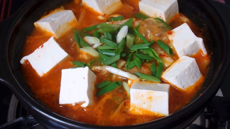 canh kim chi hàn quốc