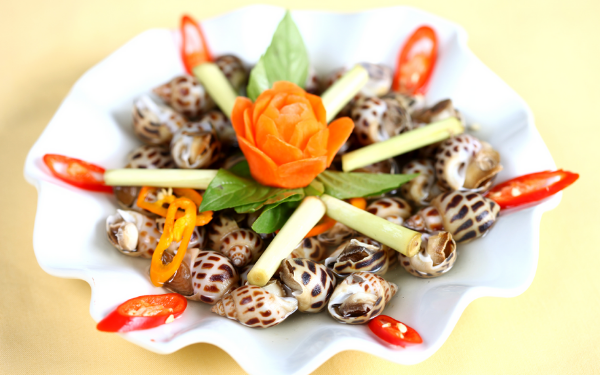 ốc hương hấp sả