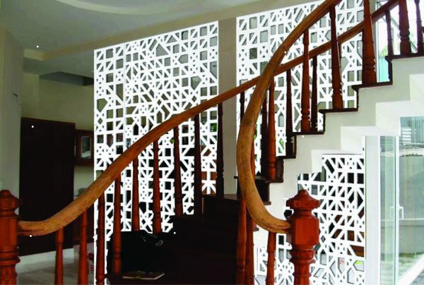 Vách cầu thang CNC - Thiết kế ấn tượng, trang trí độc đáo cho không gian nội thất