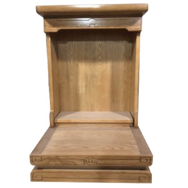 Mẫu bàn thờ Ông Địa đẹp gỗ sồi cột cao cấp