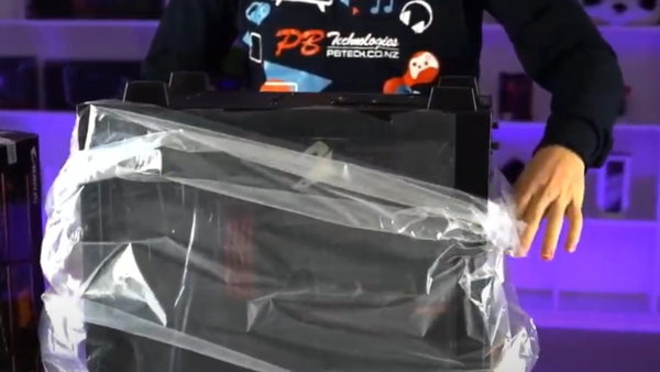 Tháo túi nhựa bọc PC