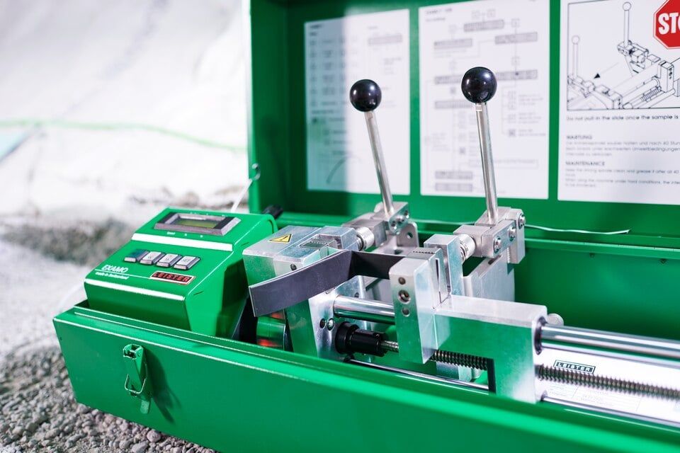 Nghiệm thu mối hàn màng HDPE bằng Phương pháp kiểm tra phá hủy (destructive testing) Theo tiêu chuẩn ASTM D6392