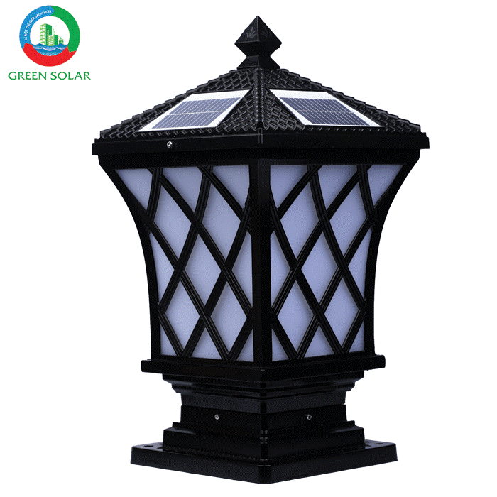 Không gian ngôi nhà thêm ấn tượng với đèn trụ cổng hình lưới cá lớn