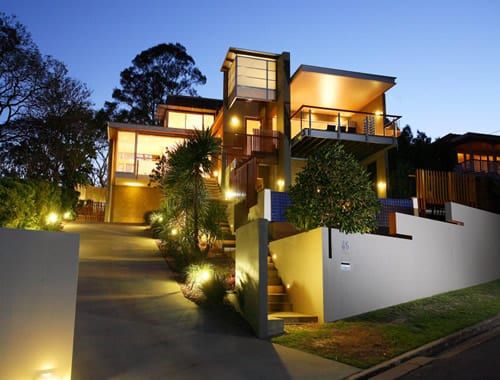 Tiêu chuẩn chọn đèn trụ cổng năng lượng mặt trời phù hợp với ngôi nhà của bạn