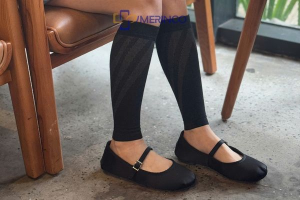 Khi nào thì dùng vớ y khoa loại gối, khi nào dùng vớ y khoa loại đùi?