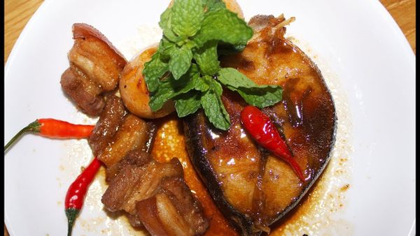 cá bớp kho thịt