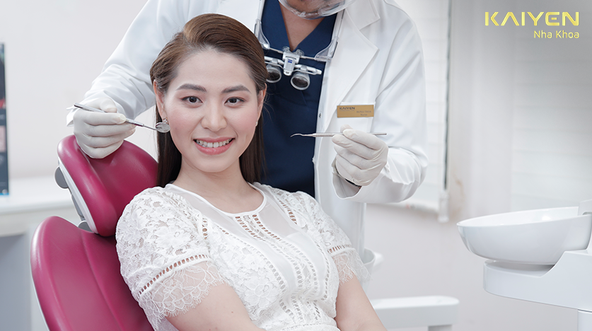 Bọc Sứ Răng Cửa Có Hại Gì Không? Khi Nào Nên Bọc Sứ Răng Cửa?