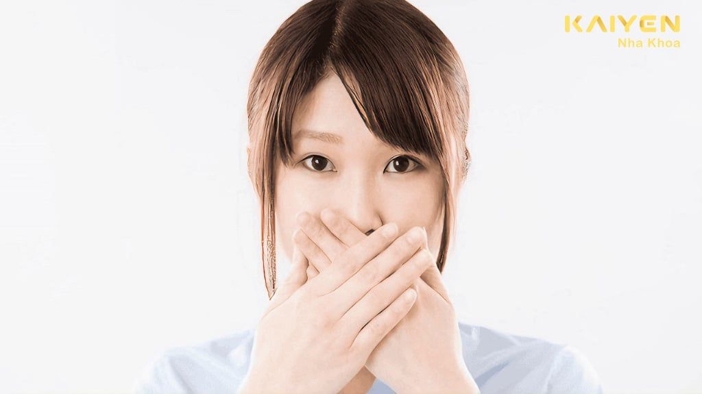 Bọc Răng Sứ Có Hôi Miệng Không? Răng Sứ Bị Hôi Do Nguyên Nhân Nào?