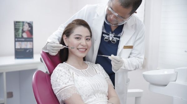 Trám Mòn Cổ Chân Răng Có Ưu Nhược Điểm Gì?