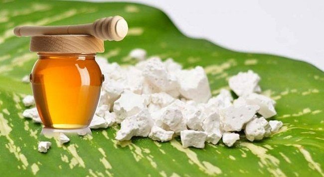 CHUYÊN GIA ATTP: UỐNG BỘT SẮN VỚI MẬT ONG SUỐT, TÔI KHÔNG MUỐN TIN MÌNH ĐÃ... TỬ VONG