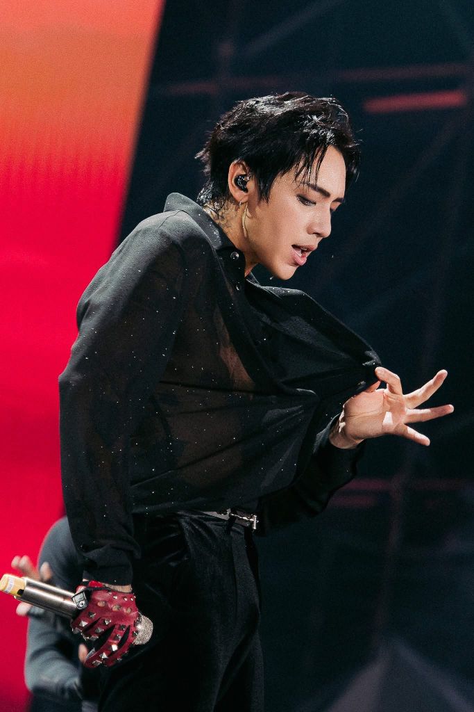 DPR IAN hôn gió, tỏ tình fan Việt tại 8Wonder 2025 – Moments of Wonder