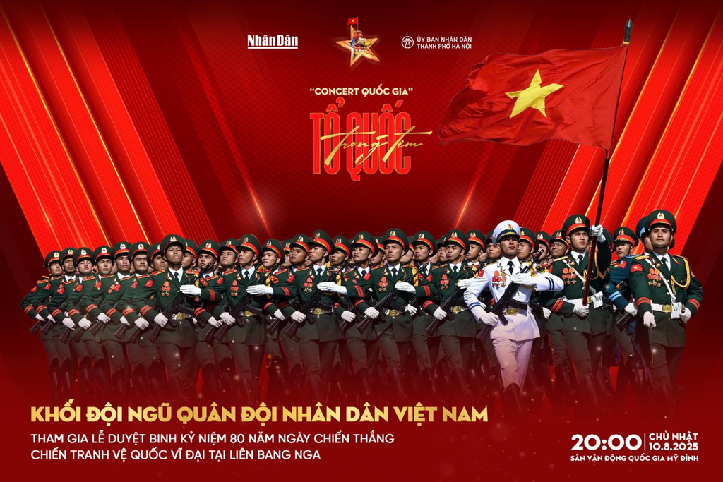 Hàng ngàn người xếp hàng tại Hồ Gươm để nhận vé concert Tổ quốc trong tim 2025