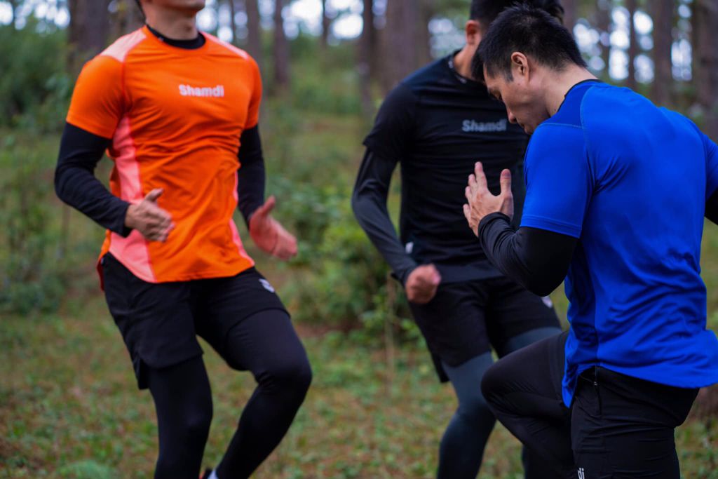 Thổi bay cái nóng mùa hè với 5 mẫu quần short tập Gym nam hot nhất 2021
