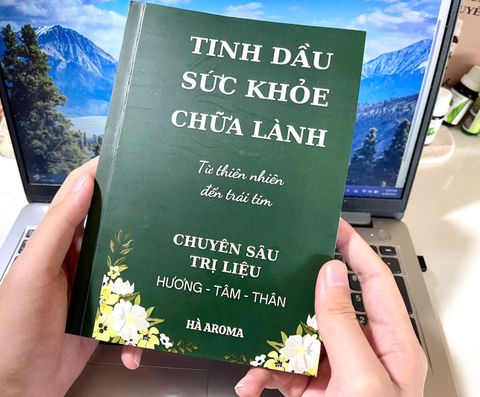 Chống Lão Hóa Tự Nhiên: Tinh Dầu Cải Thiện Làn Da Và Chăm Sóc Sức Khỏe Từ Bên Trong