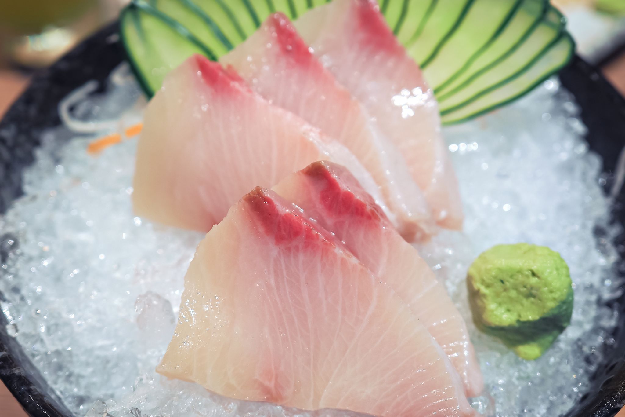 sashimi cá cam