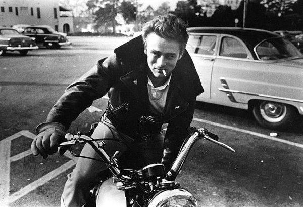 James Dean - Nhân vật khởi xướng trào lưu áo khoác da biker ở Mỹ
