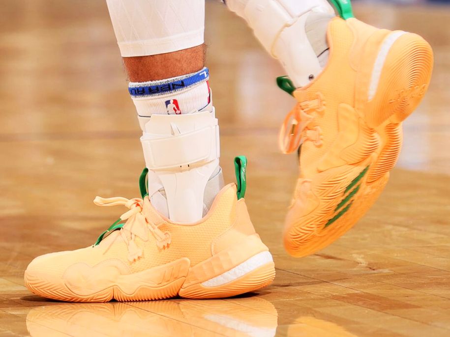 Điểm lại top 10 mẫu giày bóng rổ tuyệt vời nhất của năm 2022 Hinh anh 6: Diem lai top 10 mau giay bong ro tuyet voi nhat cua nam 2022