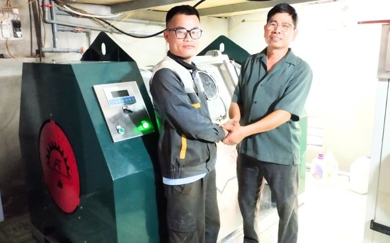 Máy giặt CN 50kg chân mềm giao tới Mỹ Đức, Hà Nội