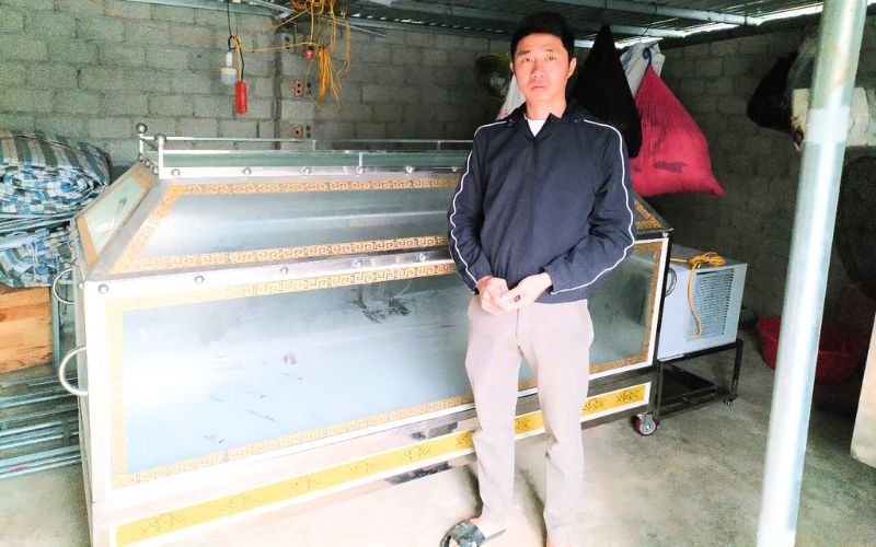 Máy lạnh tang tang lễ bằng kính giao tới Quảng Xương, Thanh Hoá