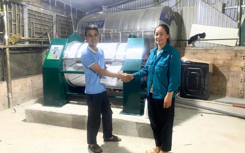 Máy giặt CN 50kg, bộ gia nhiệt 3 pha giao đến Mộc Châu, Sơn La