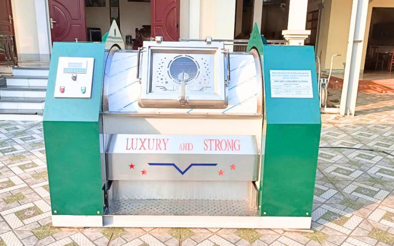 Máy giặt CN 50kg chân mềm đi Thach Thất, Hà Nội