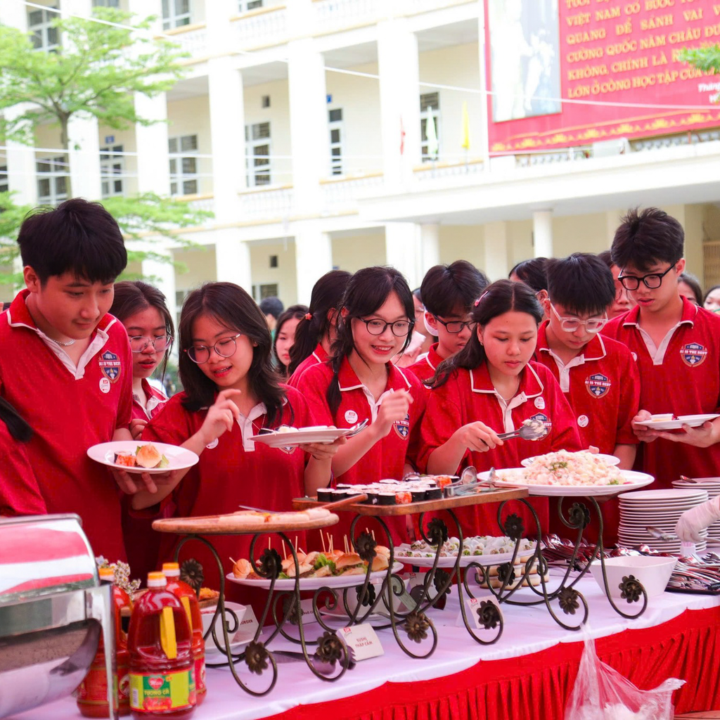 🎓 RỘN RÀNG TIỆC BẾ GIẢNG, LỄ TRƯỞNG THÀNH CÙNG 3AE CATERING