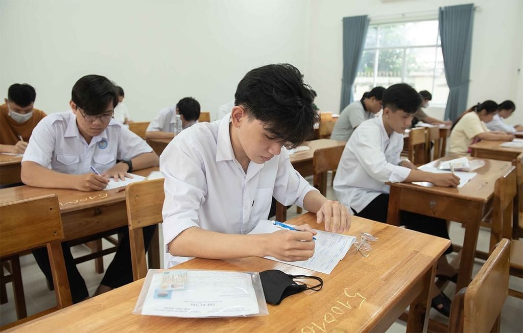 Bộ GDĐT quyết định giữ nguyên lịch thi tốt nghiệp THPT năm 2025 như đã công bố