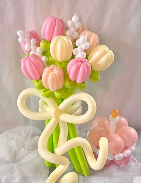 Bó hoa bong bóng làm quà 20/11