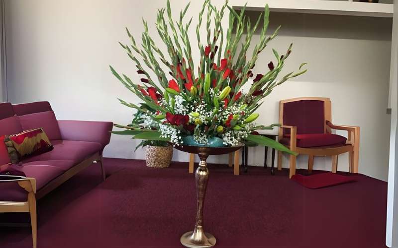 Mẫu hoa huệ đỏ mix hoa baby và hoa ly