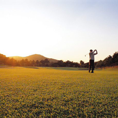 Những người chơi golf vào mùa thu hãy cẩn thận với thời tiết lạnh!