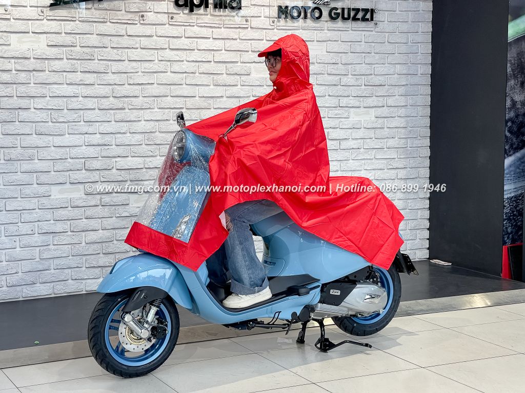 Áo Mưa Vespa chính hãng tại FMG Mobility | Motoplex Hanoi