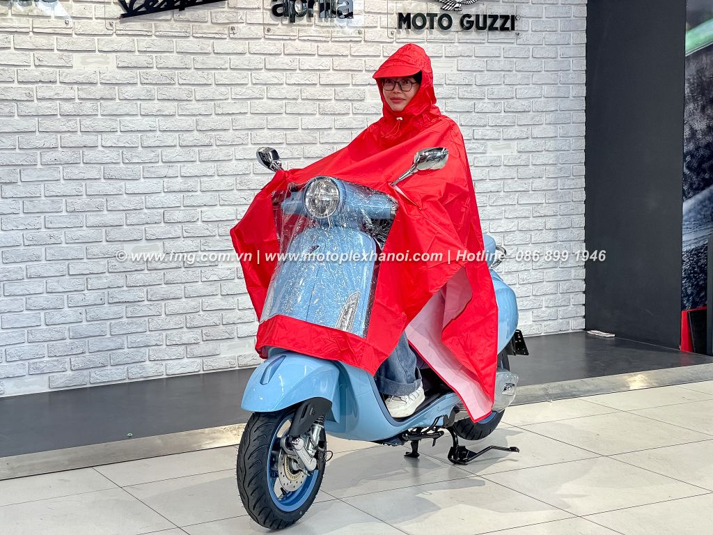 Áo Mưa Vespa chính hãng tại FMG Mobility | Motoplex Hanoi