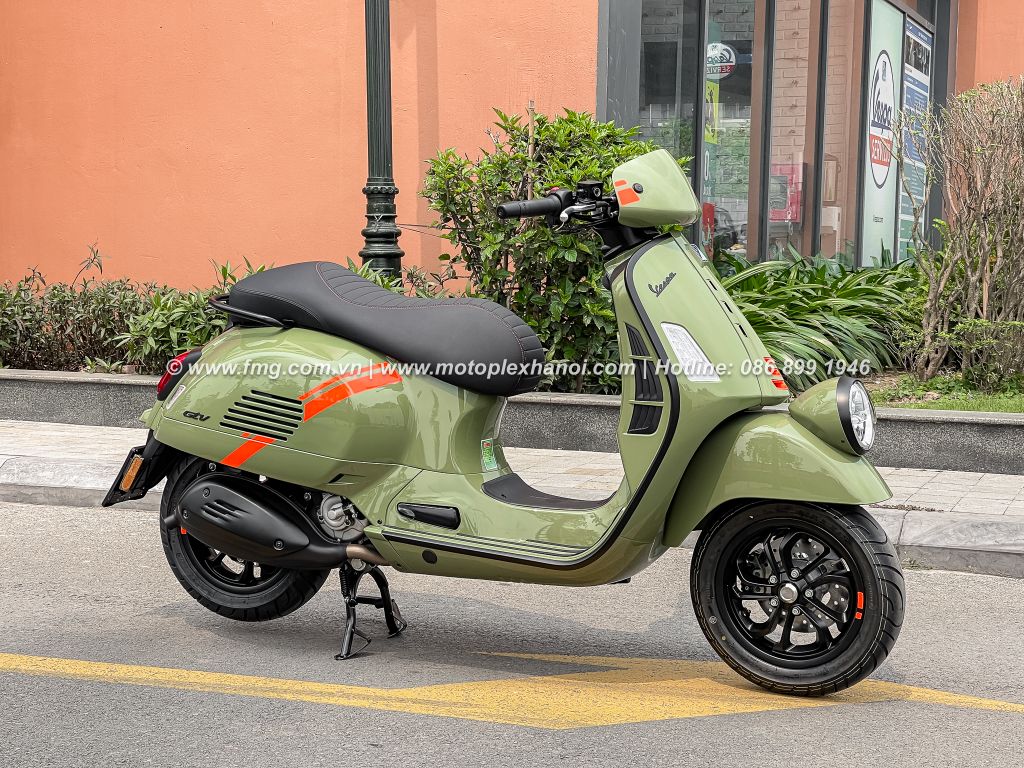 Tế Vespa GTV 300 Chính Hãng Tại Motoplex Hanoi