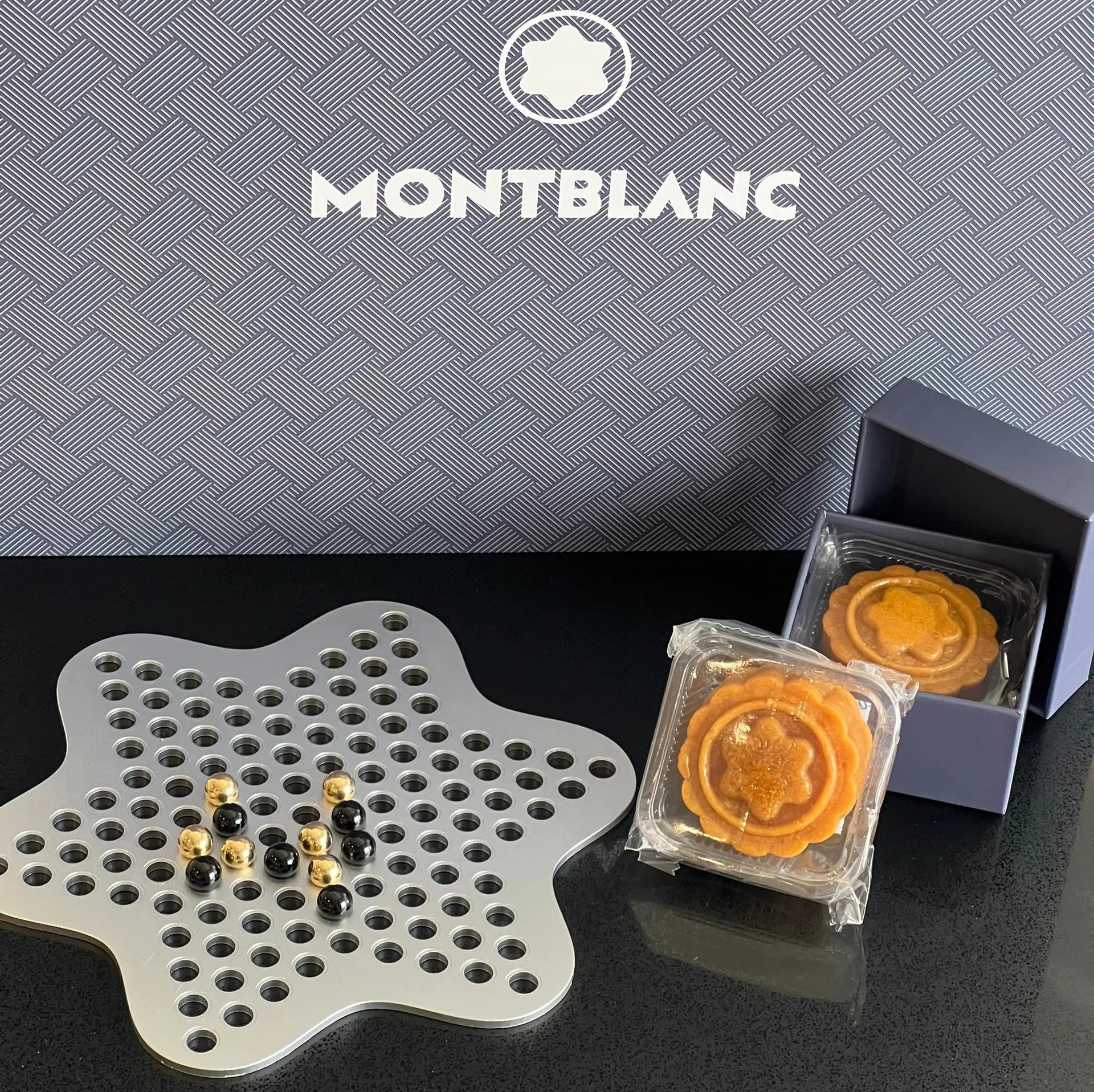 Khám phá thế giới bánh trung thu cao cấp cùng các thương hiệu danh tiếng Hinh anh 2: Kham pha the gioi banh trung thu cao cap cung cac thuong hieu danh tieng