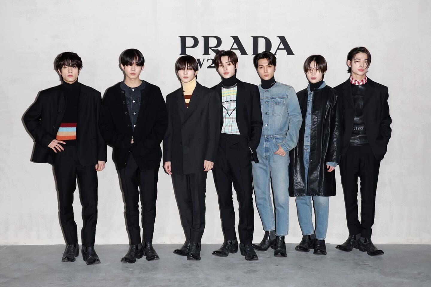 enhypen-duoc-vinh-danh-la-dai-su-moi-nhat-cua-nha-mot-prada